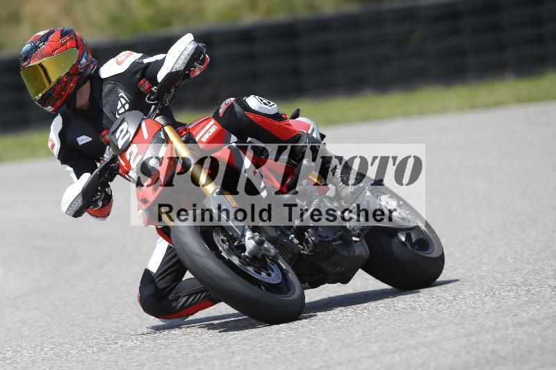 /27 12.06.2025 Ducati Schweiz Trackday Warmup  ADR/gruen-vert/22